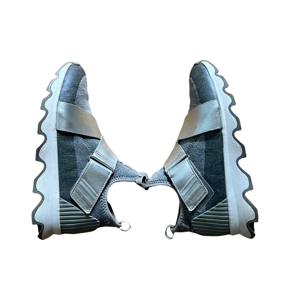 SOREL Kinetic Booties - Picture 6 of 9